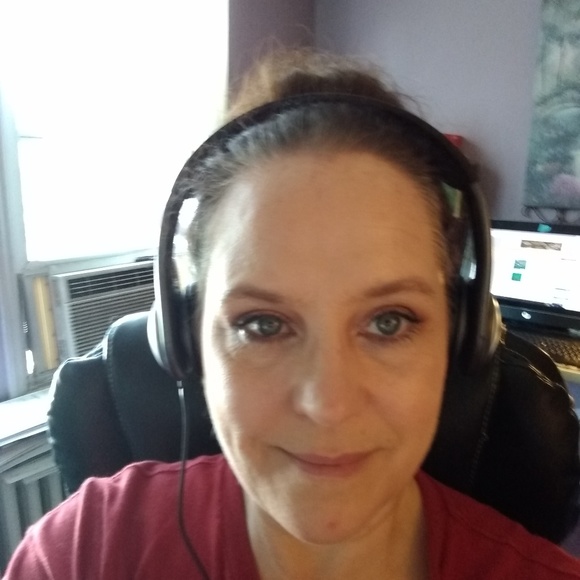 Meet your Posher, Denise - Picture 4 of 4